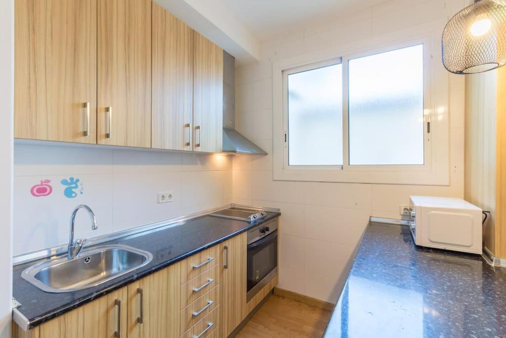 Bebarceloner Sant Andreu Apartments - Studio Luaran gambar
